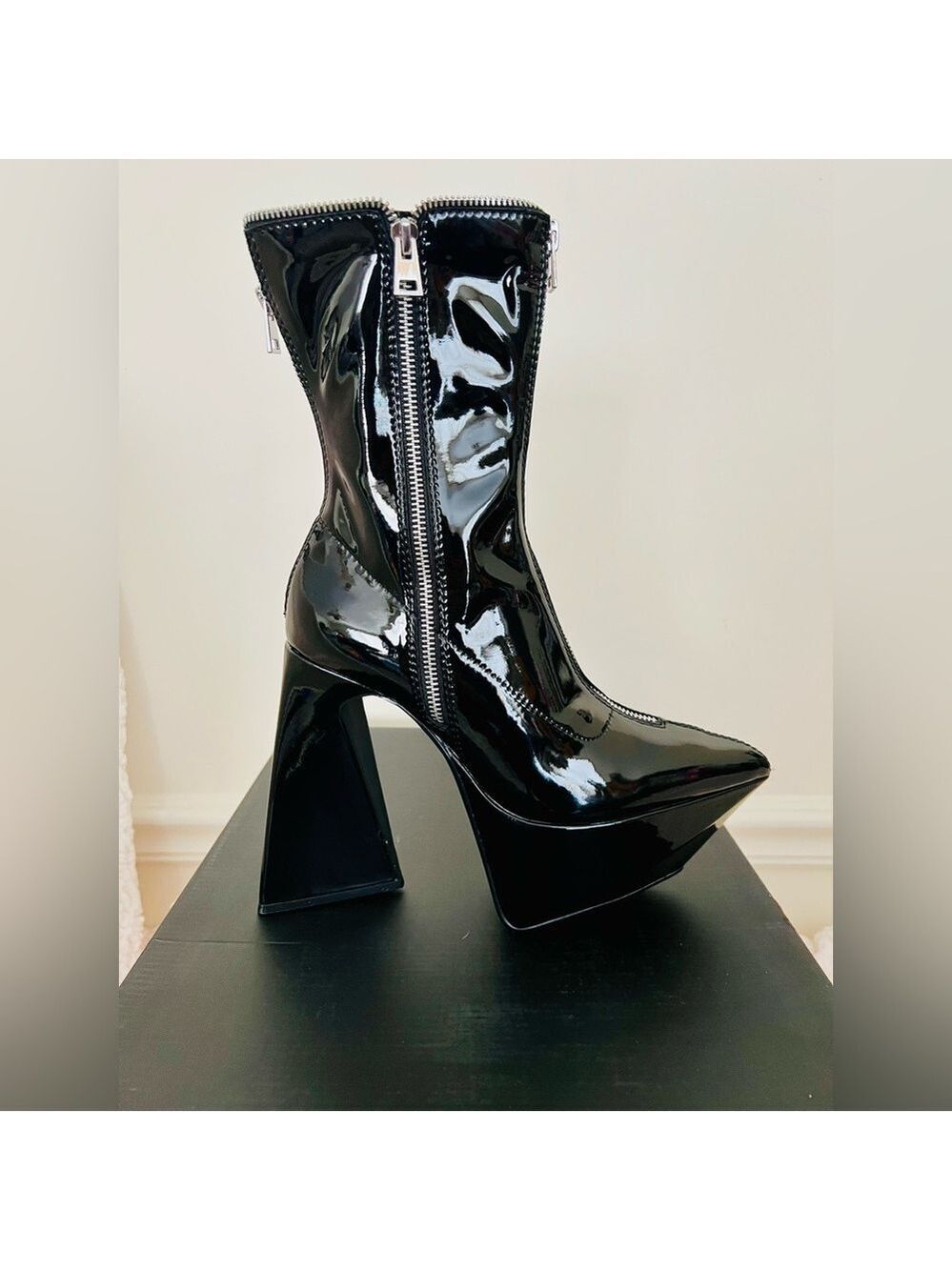 ❤️‍🔥HP!💋Future Trippin’ Ankle Boots Dolls Kill Poster Girl Angular Flare Heel - Picture 7 of 16